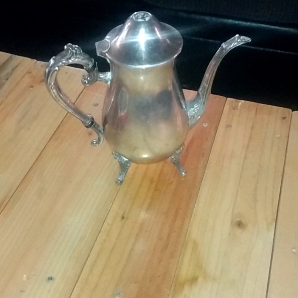 Leonard silver plate teapot